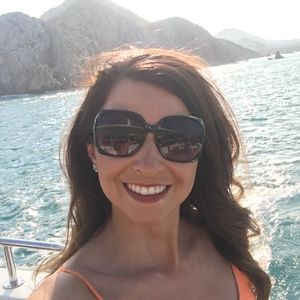 Meet your Posher, Cassie!